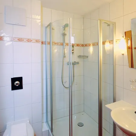 Und Restaurant Eurohof 4* 뒤스부르크