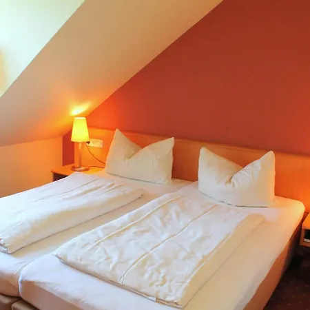 Und Restaurant Eurohof 호텔 4*