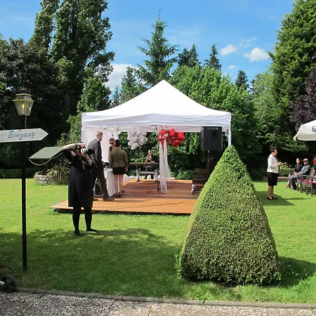 Und Restaurant Eurohof ドゥイスブルグ