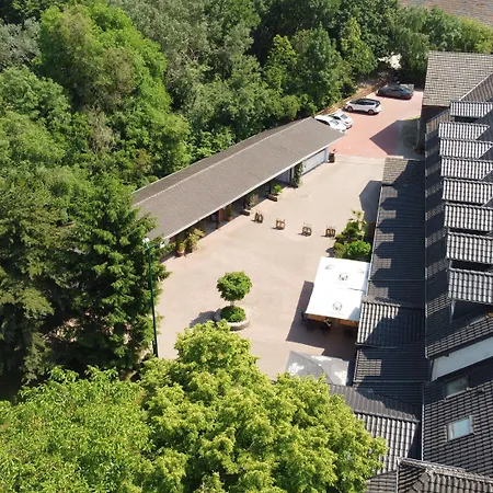 Und Restaurant Eurohof ホテル