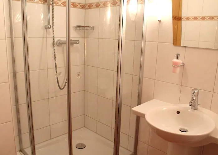 Hotel Und Restaurant Eurohof Duisburgo