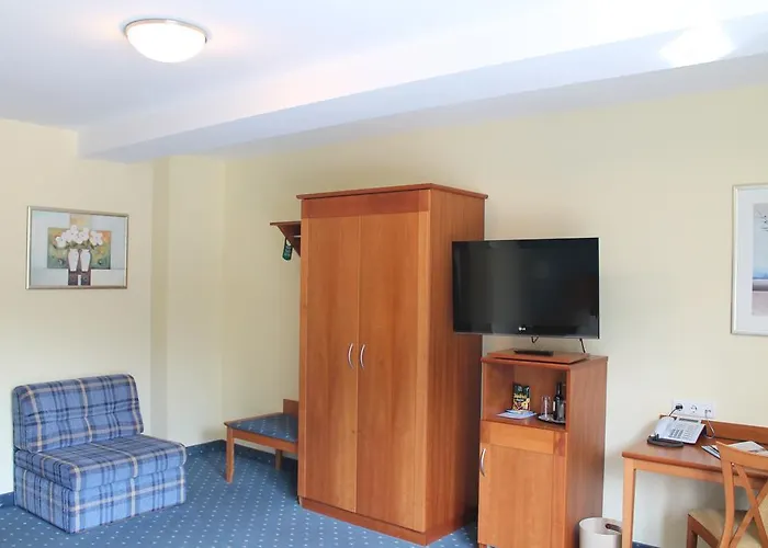 Und Restaurant Eurohof Hotel 4*